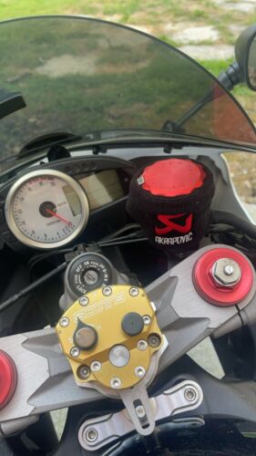 Akrapovic Brake/Clutch Reservoir Cover - Image 3